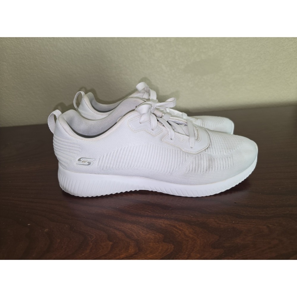 Skechers BOBS Sport Squad Tough Talk White Sneakers 32504W Womens Size 10 Wide